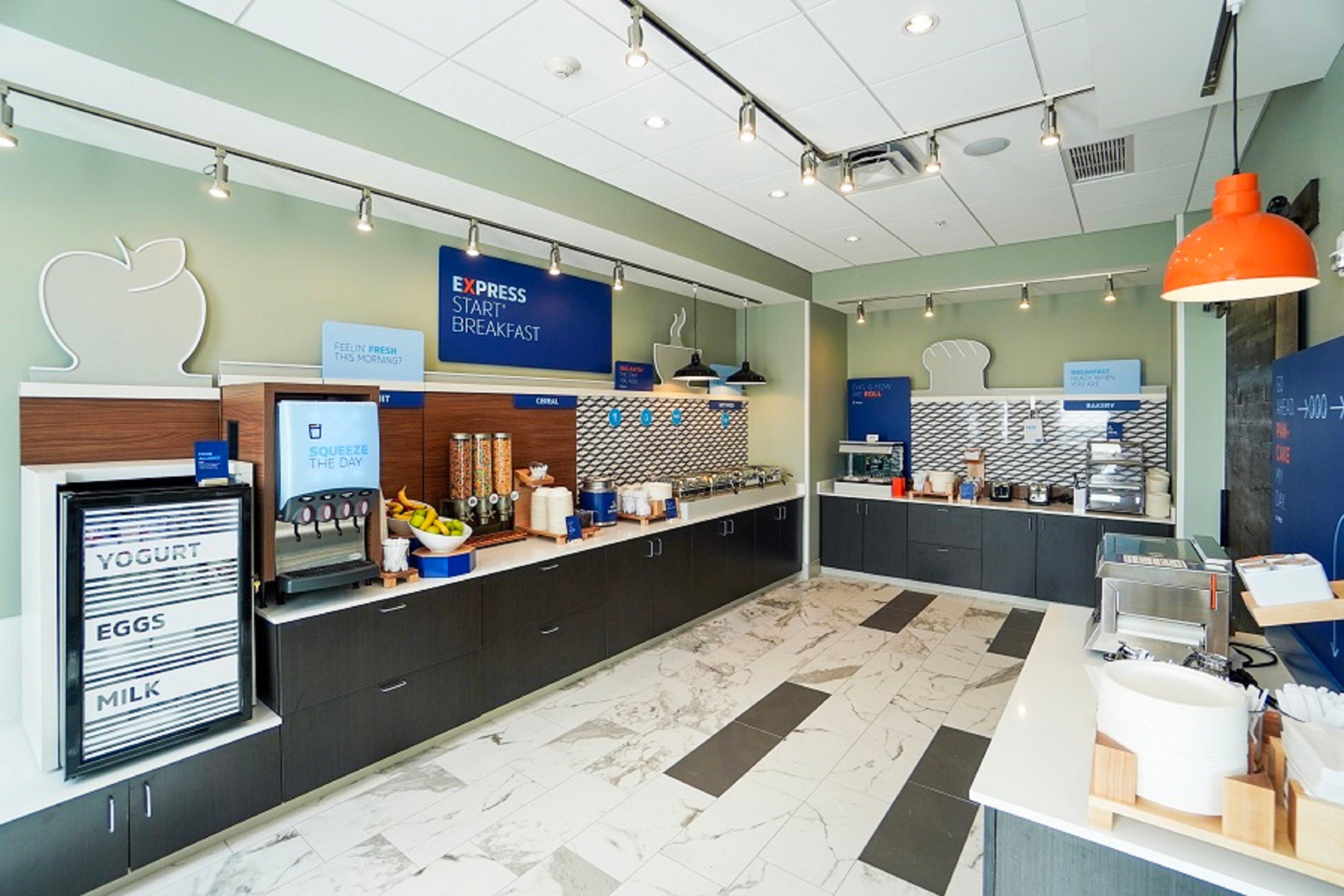 Express & - Berry Farms By Ihg Franklin